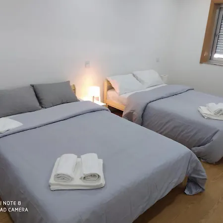 Hostal C&n In 02 Braga