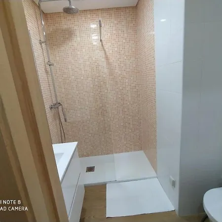 Hostal C&n In 02 Braga